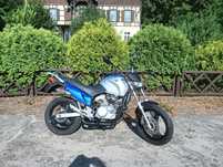 Motocykl na kategorię B i A1 Honda Varadero 125