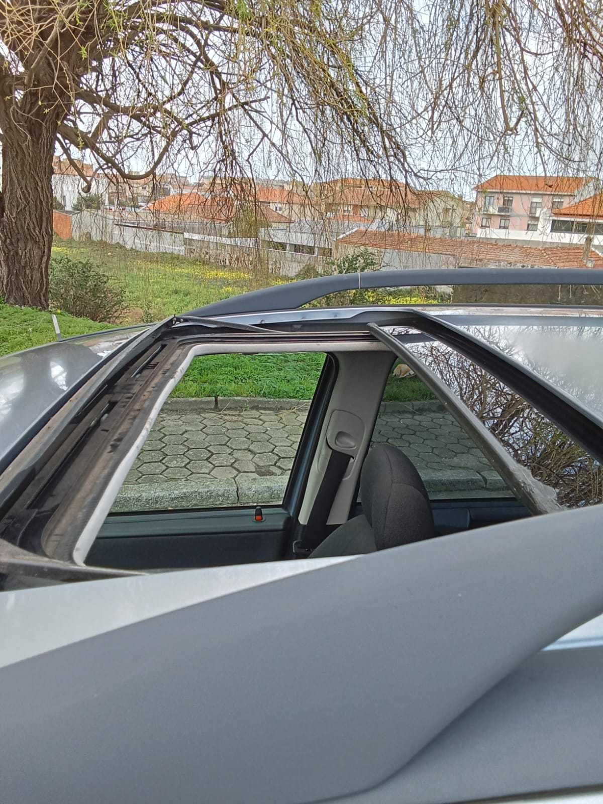 Opel Zafira 2.0 (7 lugares)