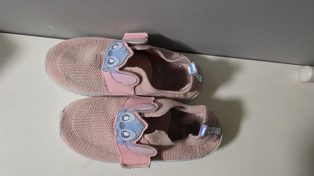 kapcie Stich - rozmiar 29