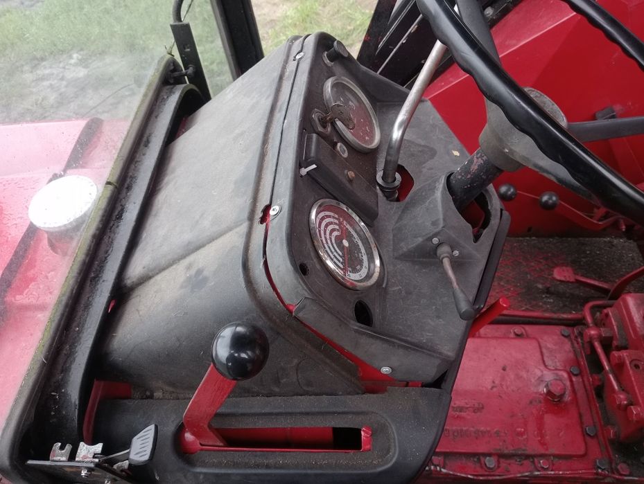 Case international 744