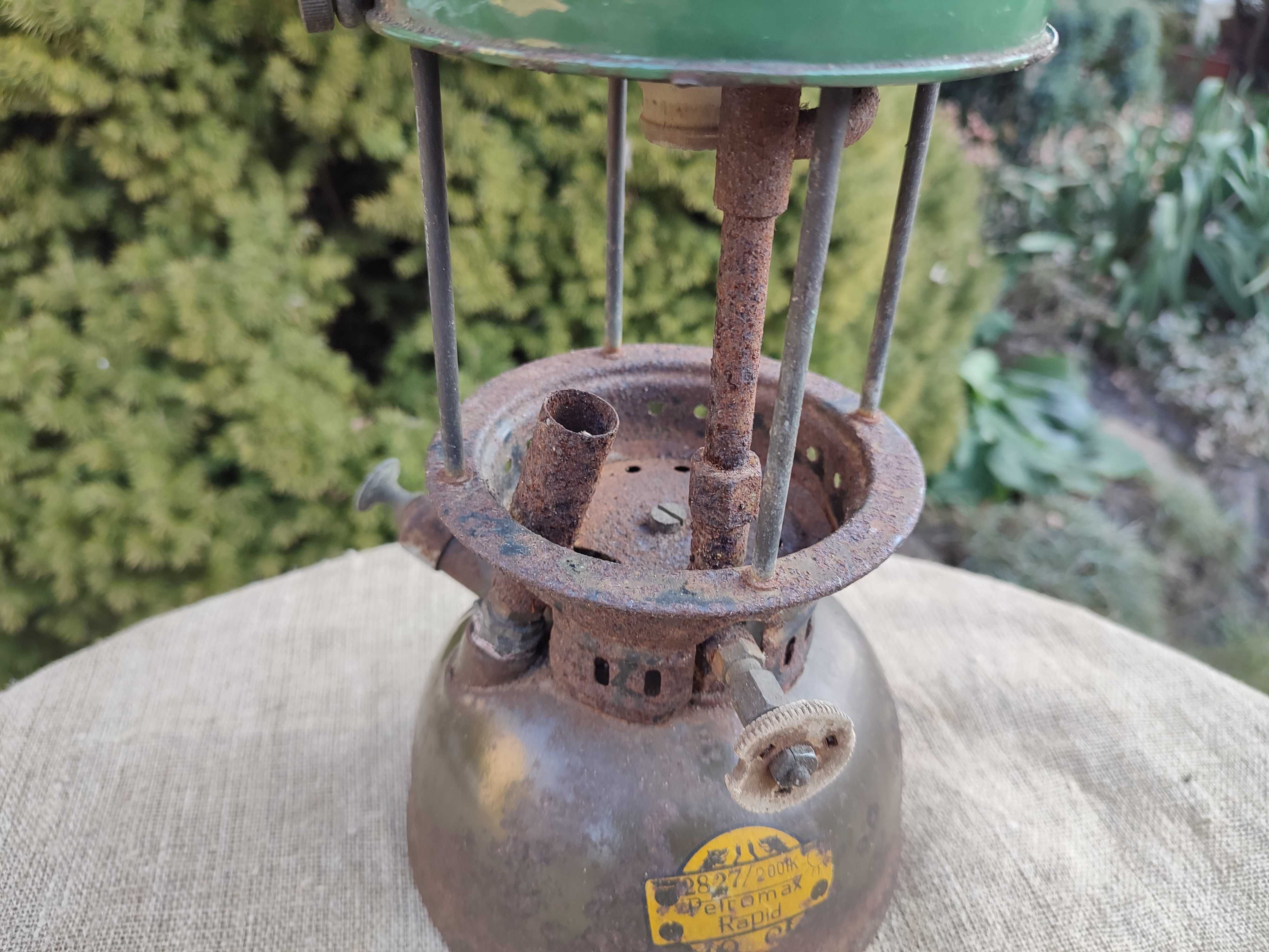 Stara lampa ciśnieniowa naftowa Petromax
