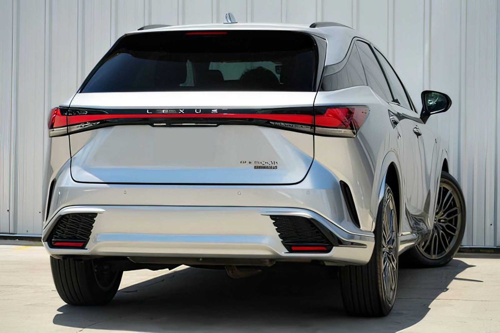 Lexus RX 500h      2023