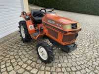 Kubota bulltra b1 14 4x4 (aste, iseki)