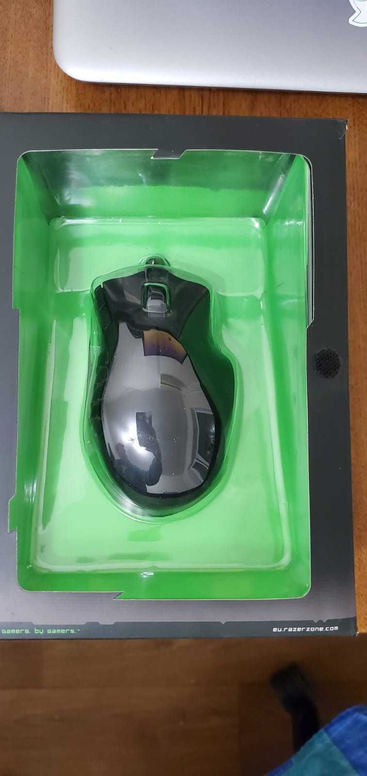 Миша Razer Naga MMOG 17 buttons