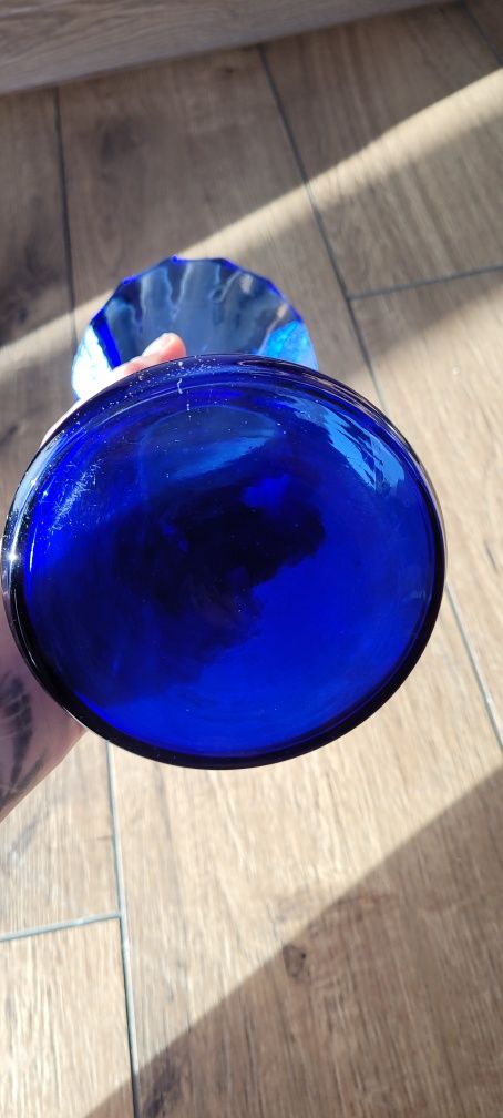 Wazon niebieski kobaltowy PRL huta szkła Laura