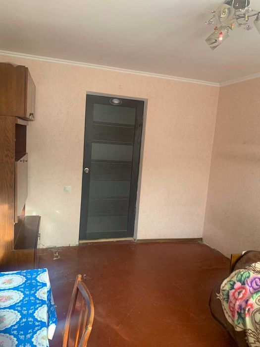 Кімната в гуртожитку біля обласної лікарні