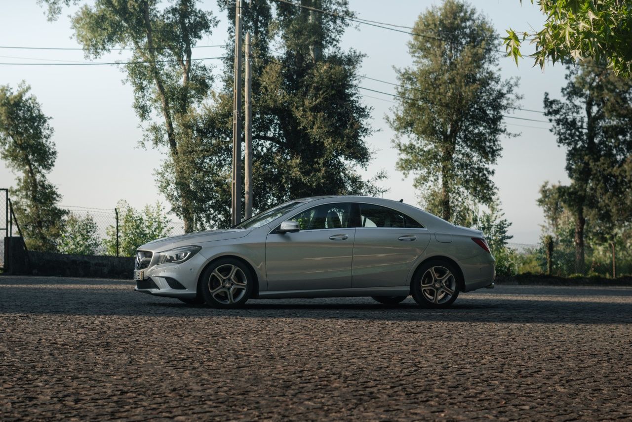 Mercedes-benz cla 180d Nacional