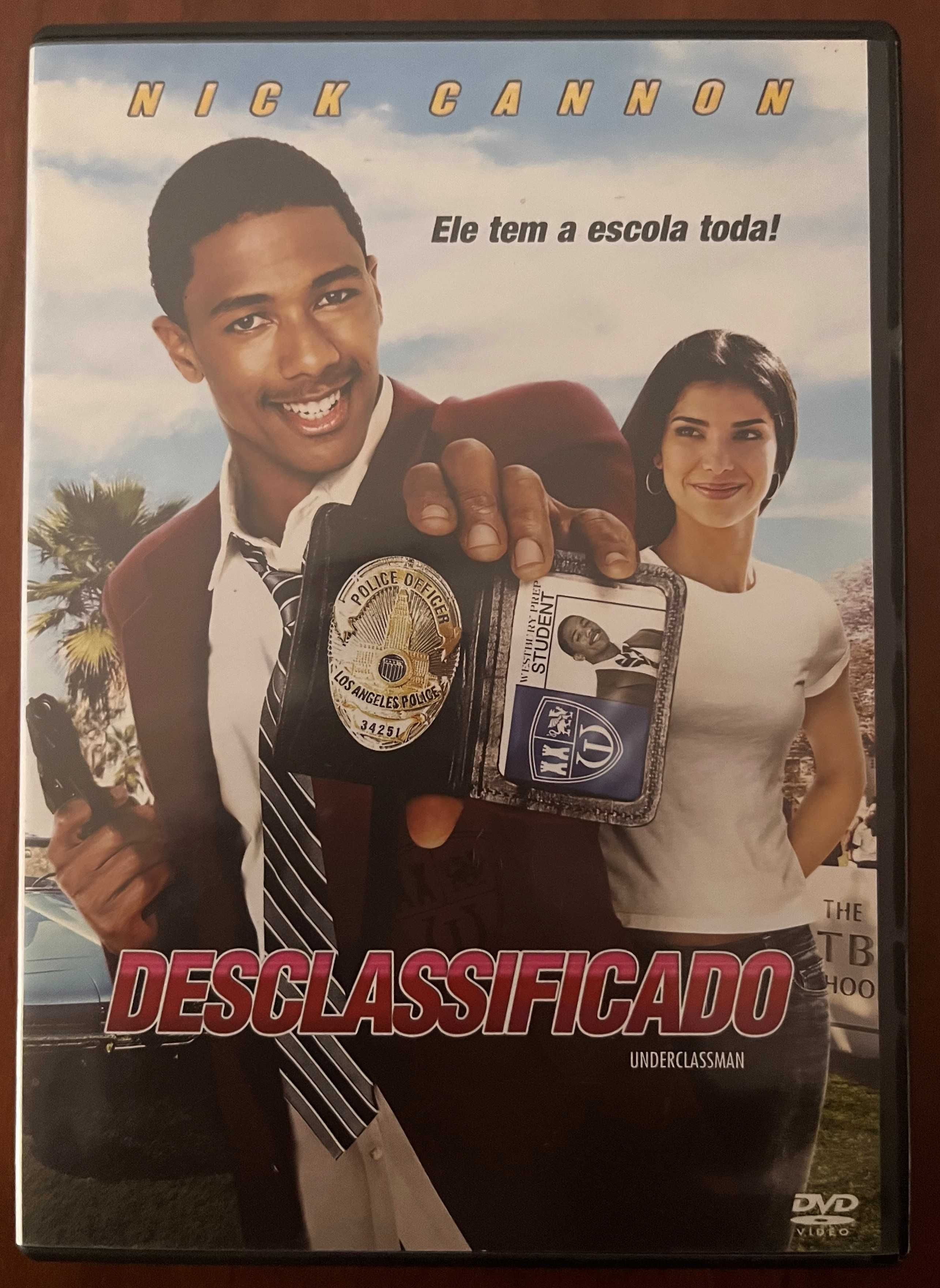 DVD "Desclassificado - Ele tem a escola toda"