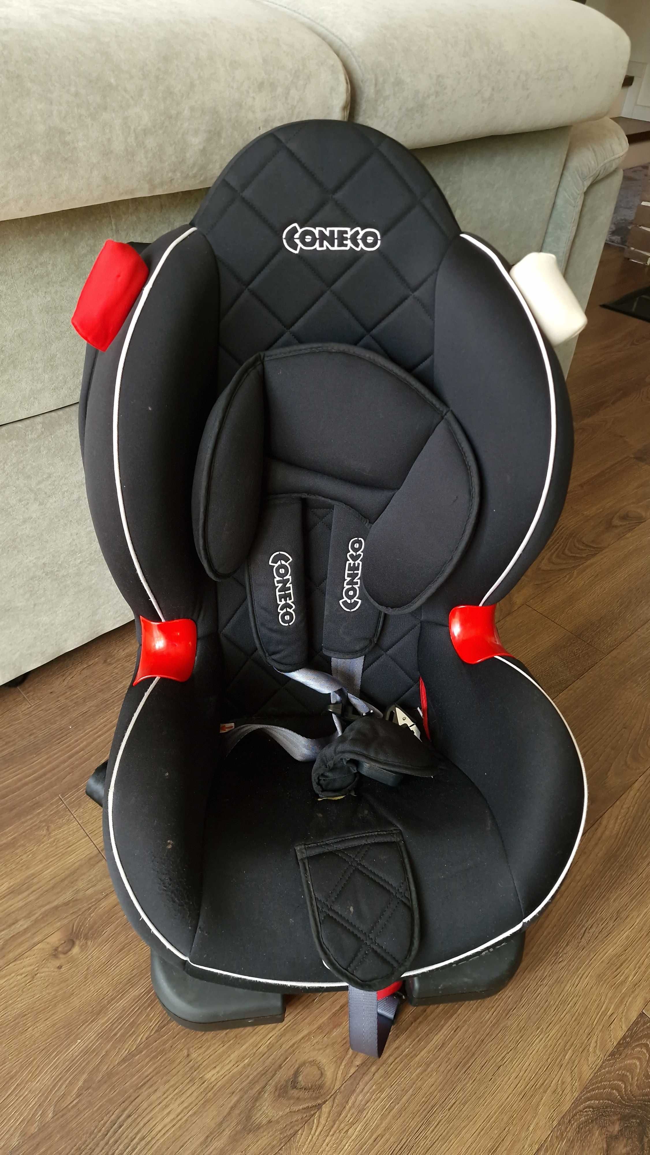 Fotelik Coneco ISOFIX 9-25 kg