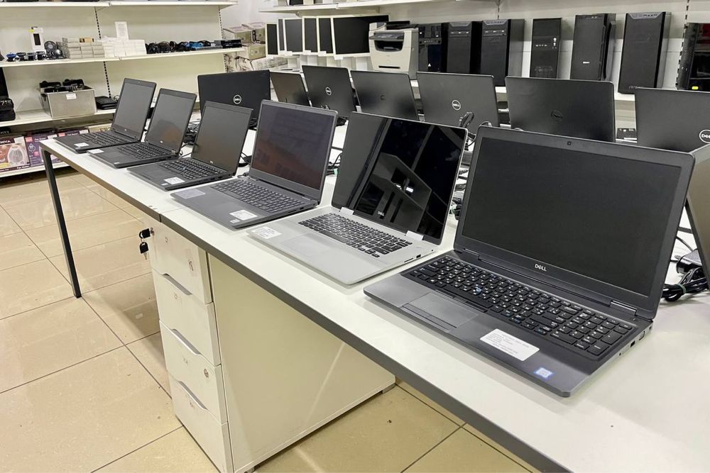 Розпродаж техніки офісної мишки клавіатури