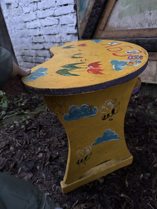 Дитячий столик зі стільцем