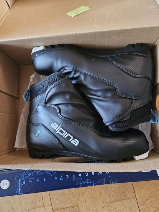 Narty biegowe +akcesoria