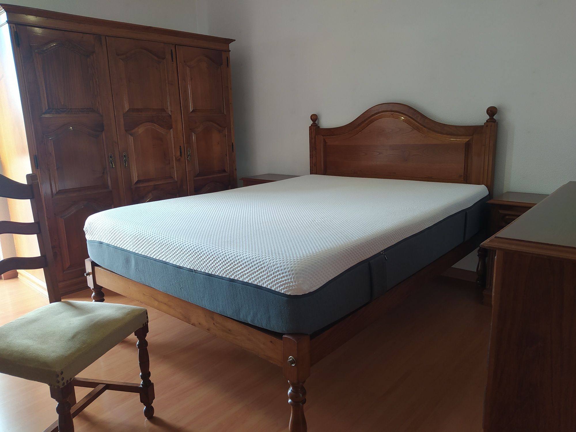 Quarto de casal cama
