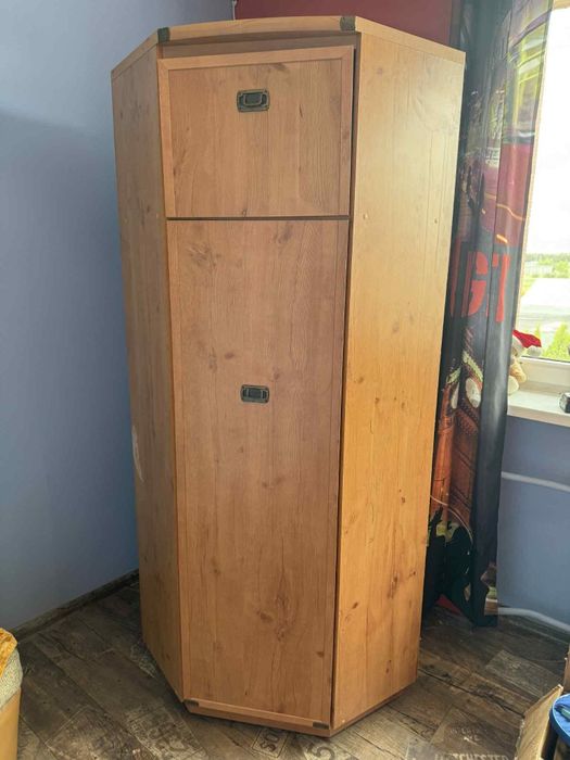 Meble młodzieżowe szafa  słupek biurko idol