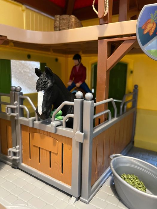 Schleich schleich® Farm World 42485 Stajnia dla koni 42485