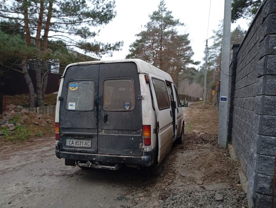 Форд транзит вантажів