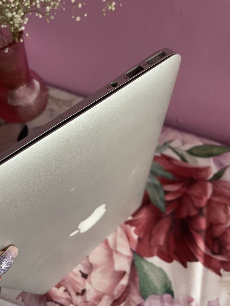 Mac book air early 2015