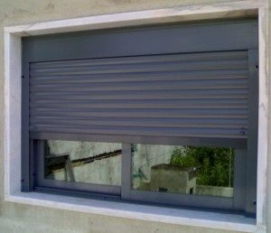 Montagem e reparação de estores e pinturas