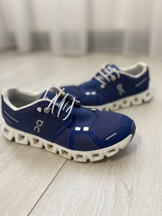 Кроссовки On Running 38 размер nike