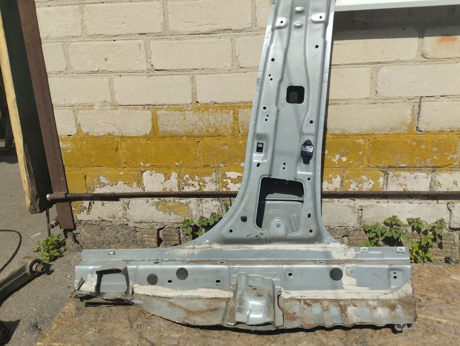 Четверть, чверть Ceed 2008