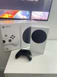 Xbox Series S Ідеальний Стан ! Повний Комплект