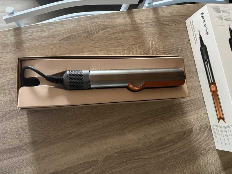 Dobra prostownica do włosów 。