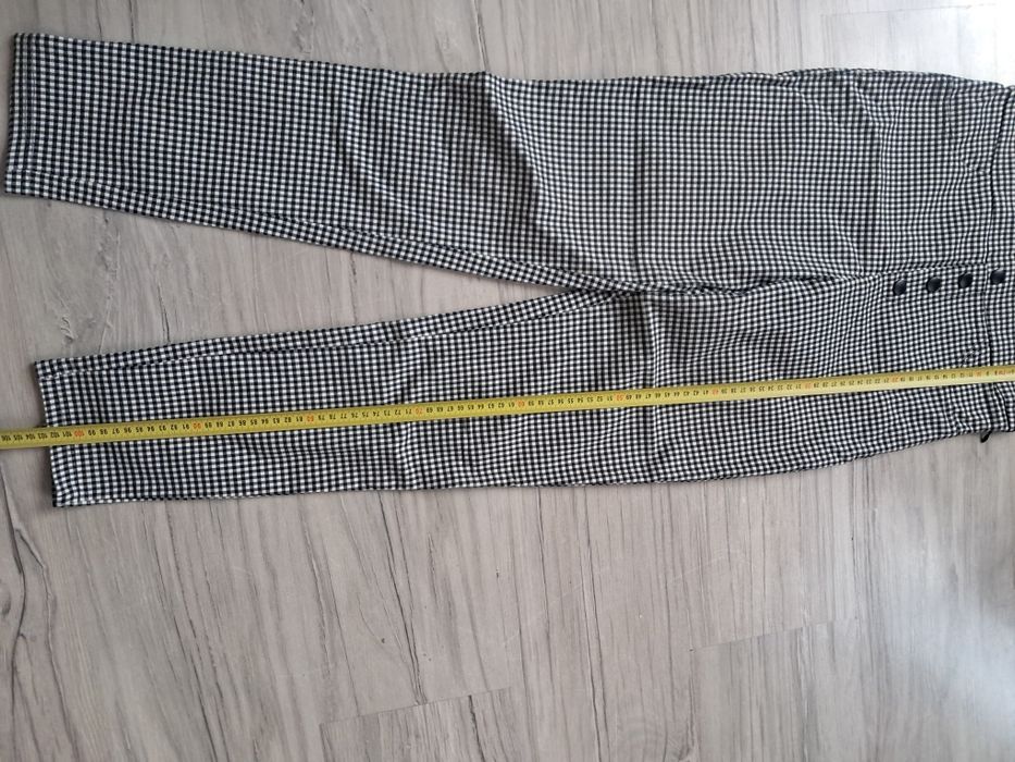 Modne spodnie damskie