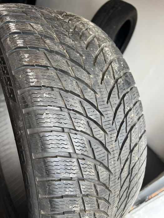 Шини Nokian 235/45/18