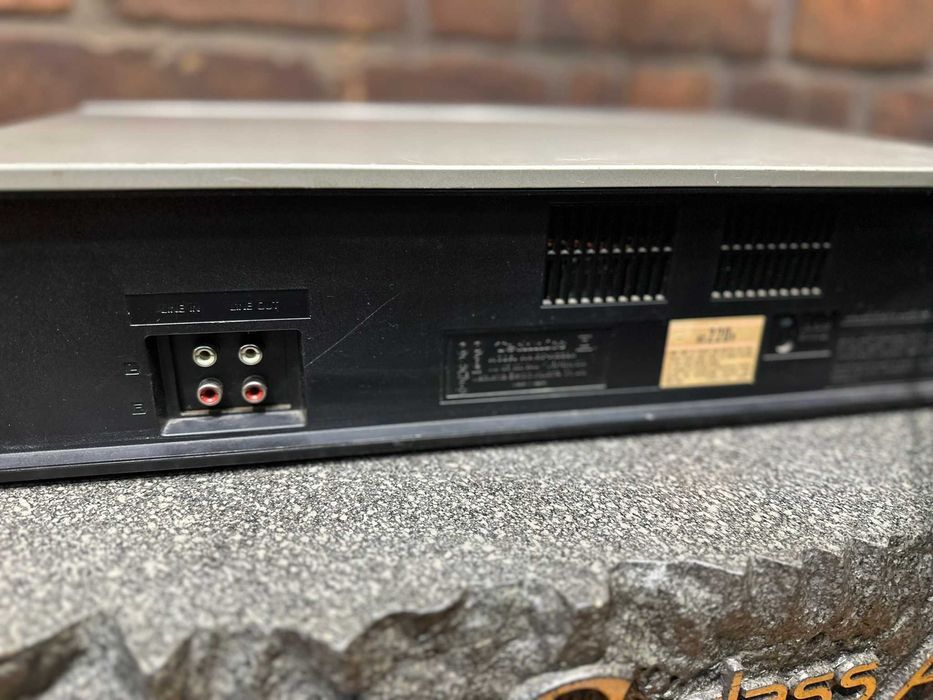 Magnetofon Technics M 228 X