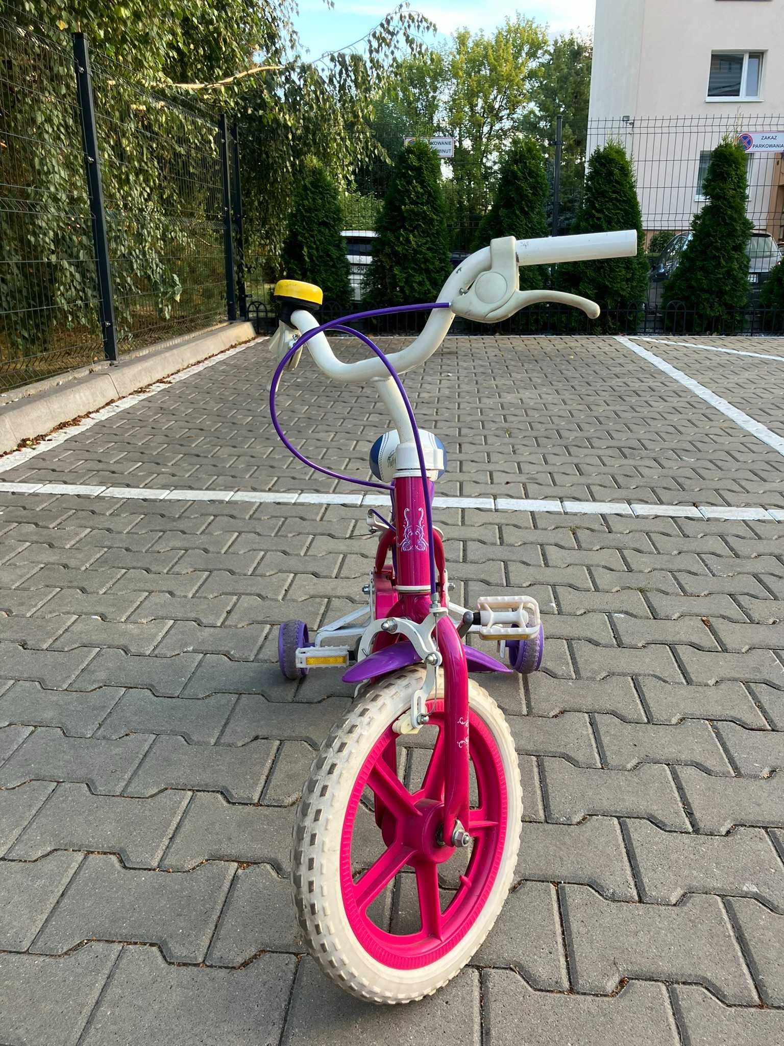 Rower dziecięcy 14 cali, dodatkowe kółka, kask gratis!