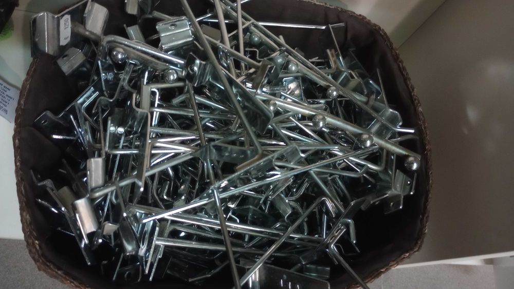 497 Ganchos para expositor