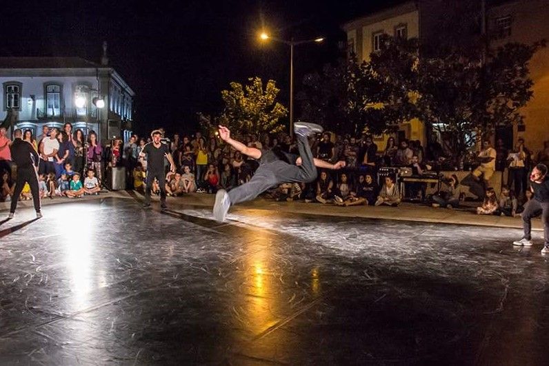 Linóleo para Dança; ballet ou contemporâneo