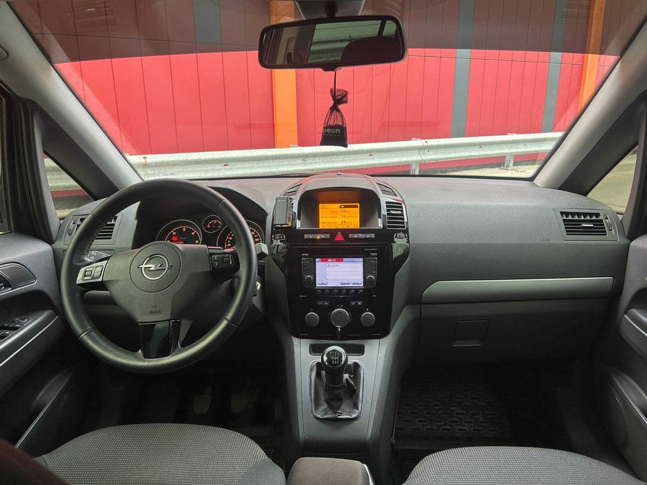 В продажі Opel Zafira 2012 року Можливий обмін/розстрочка