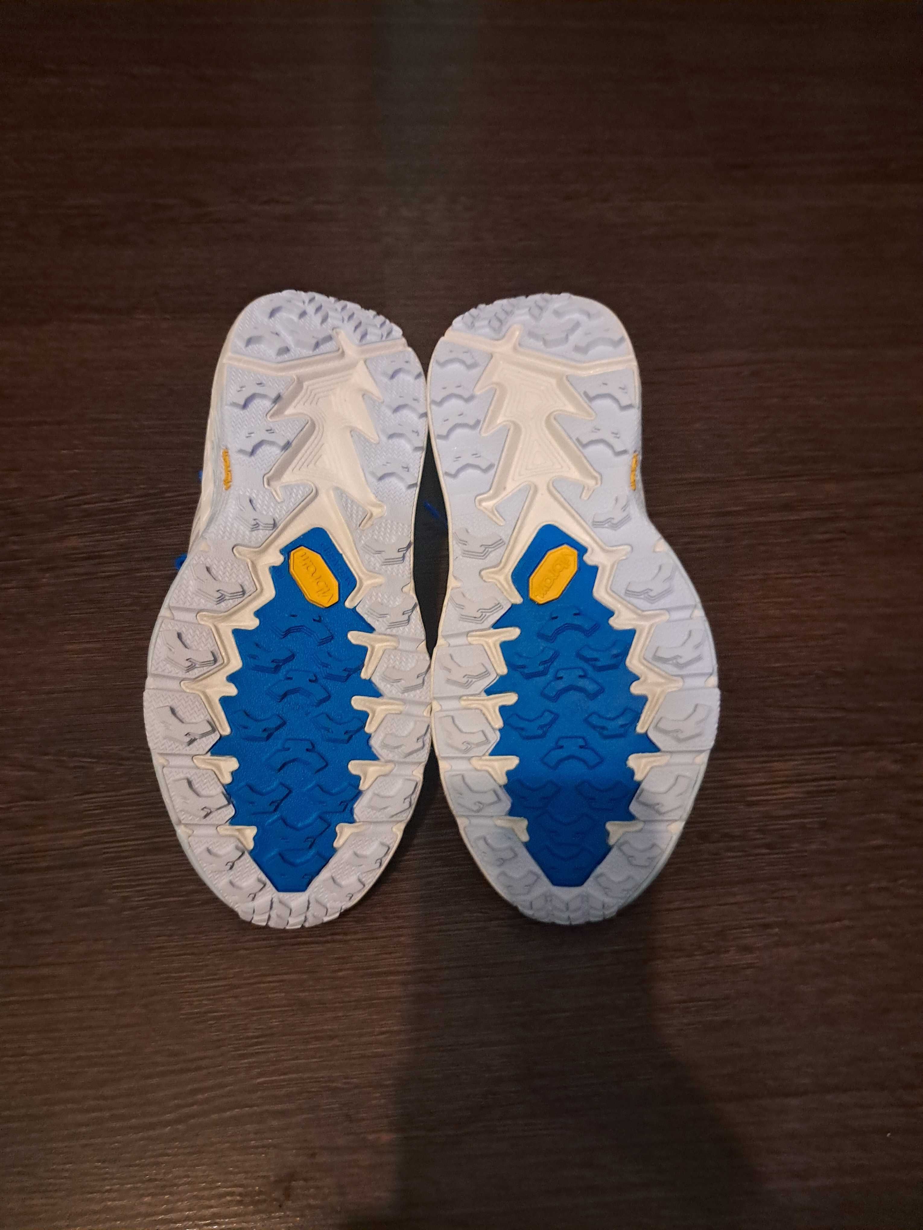 Кросівки Hoka X Tint Speedgoat 4.   Р 37. 1/3. 23. 5см