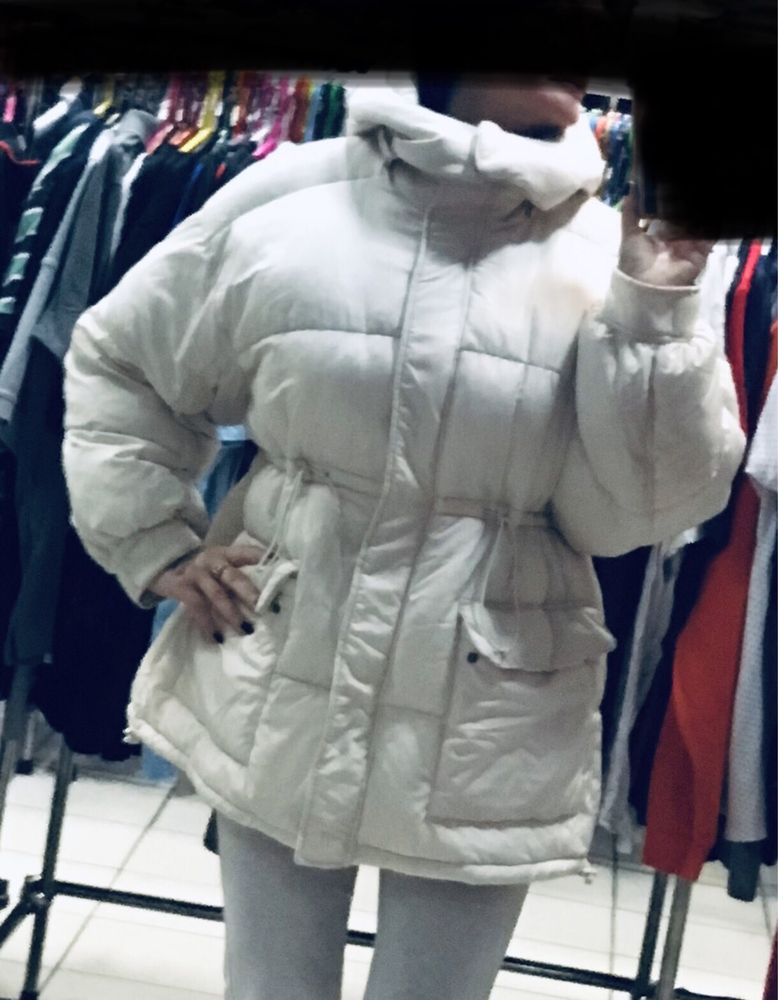 Kurtka bezowa puchowa 40 L