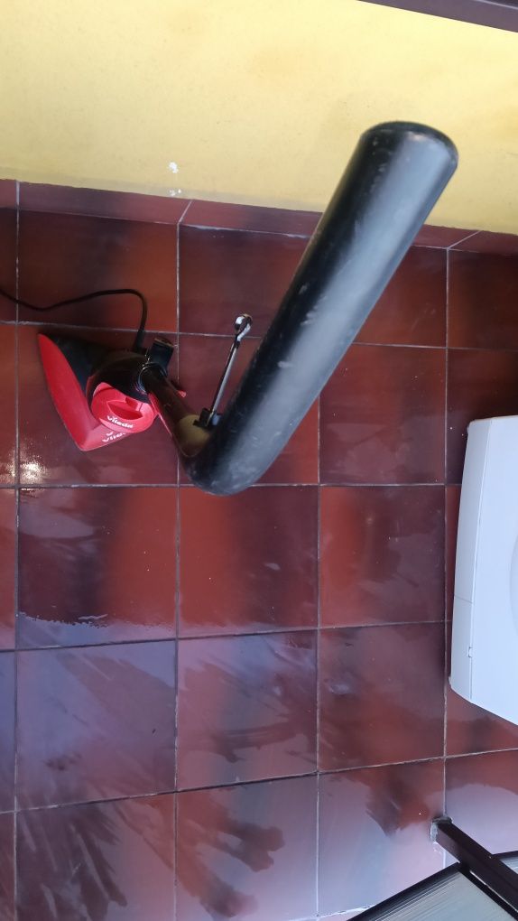 MMop parowy Vileda SC 1086
Sprawny , brak tekstylnej nakładki mopa