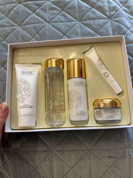 Догляд за обличчям