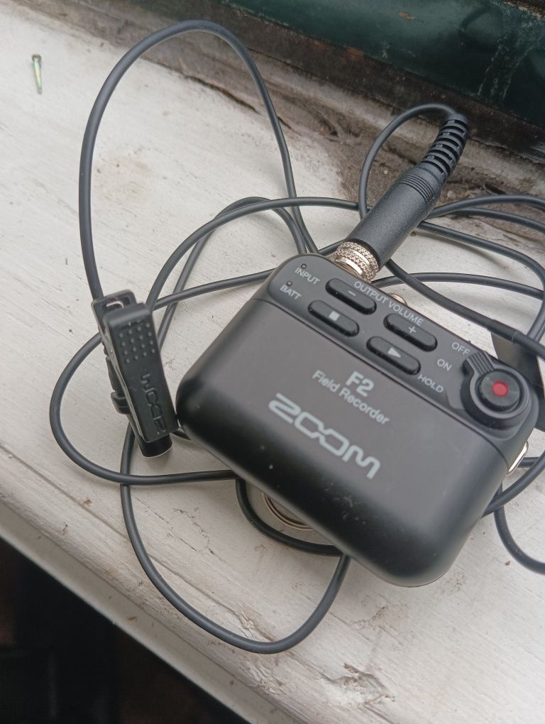 Zoom F2 microfone lapela 32bit