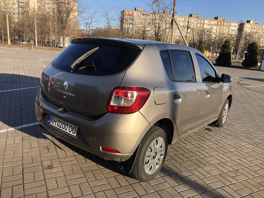 Renault Sandero 2013