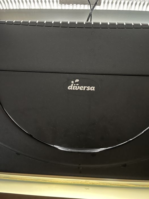 Akwarium 100l pełne wyposażenie fitry grzałki oswietlenie led tło 3d