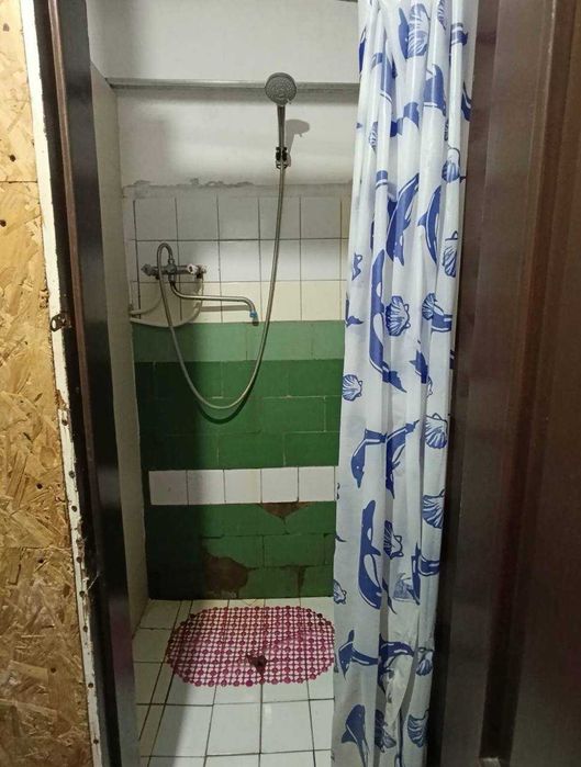 Кімната в гуртожитку по вул. Бальзаківській