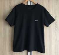 HUGO BOSS XL(L) чорна класна футболка