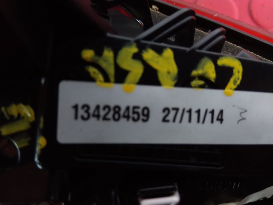 Farolim Mala Trás Esq  - 13428459 / 0287702104 - OPEL CORSA E (X15)