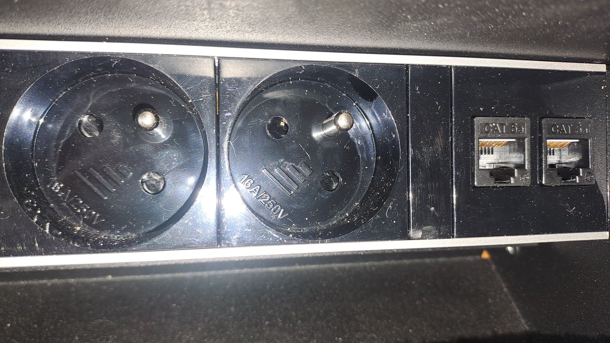 Mediaport Maxbert Magnat Box