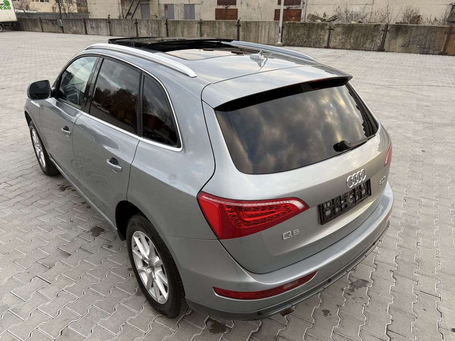 Audi Q5 Рідна фарба / Автомат