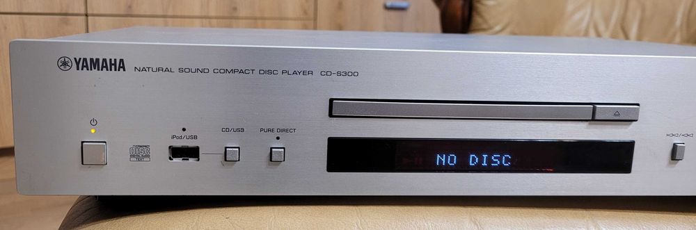Yamaha CD-S300 uszkodzony odtwarzacz cd usb