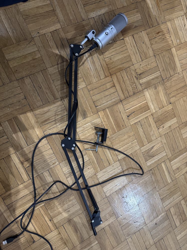 mikrofon E205U + statyw