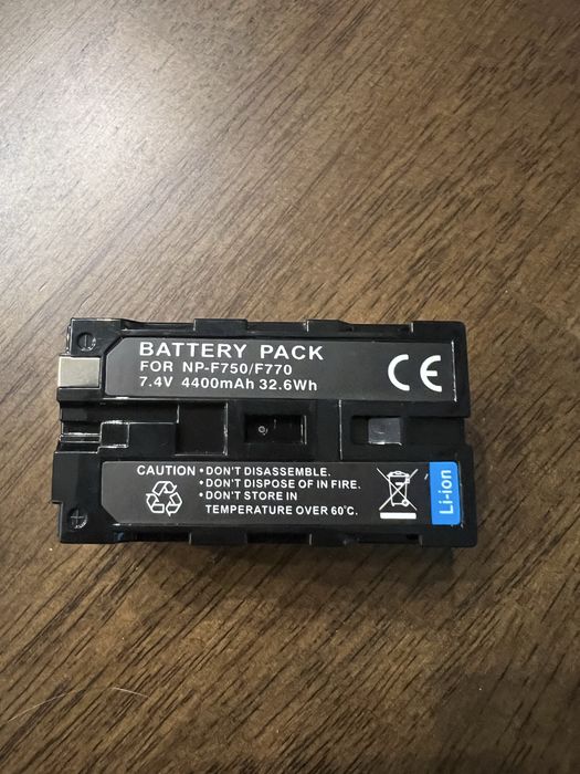 Відеосвітло Pro LED-U600+, U600+ RGB, U800+, U800+ RGB