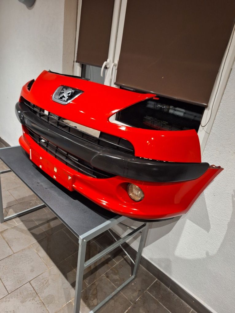 Zderzak przód przedni peugeot 1007 kod KKNB rok 06