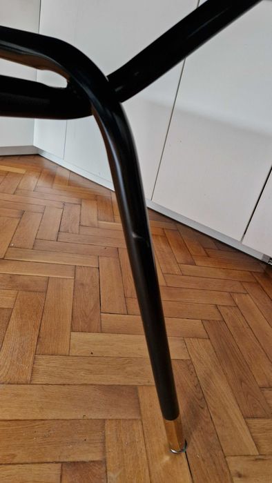 Elegancki stół do jadalni